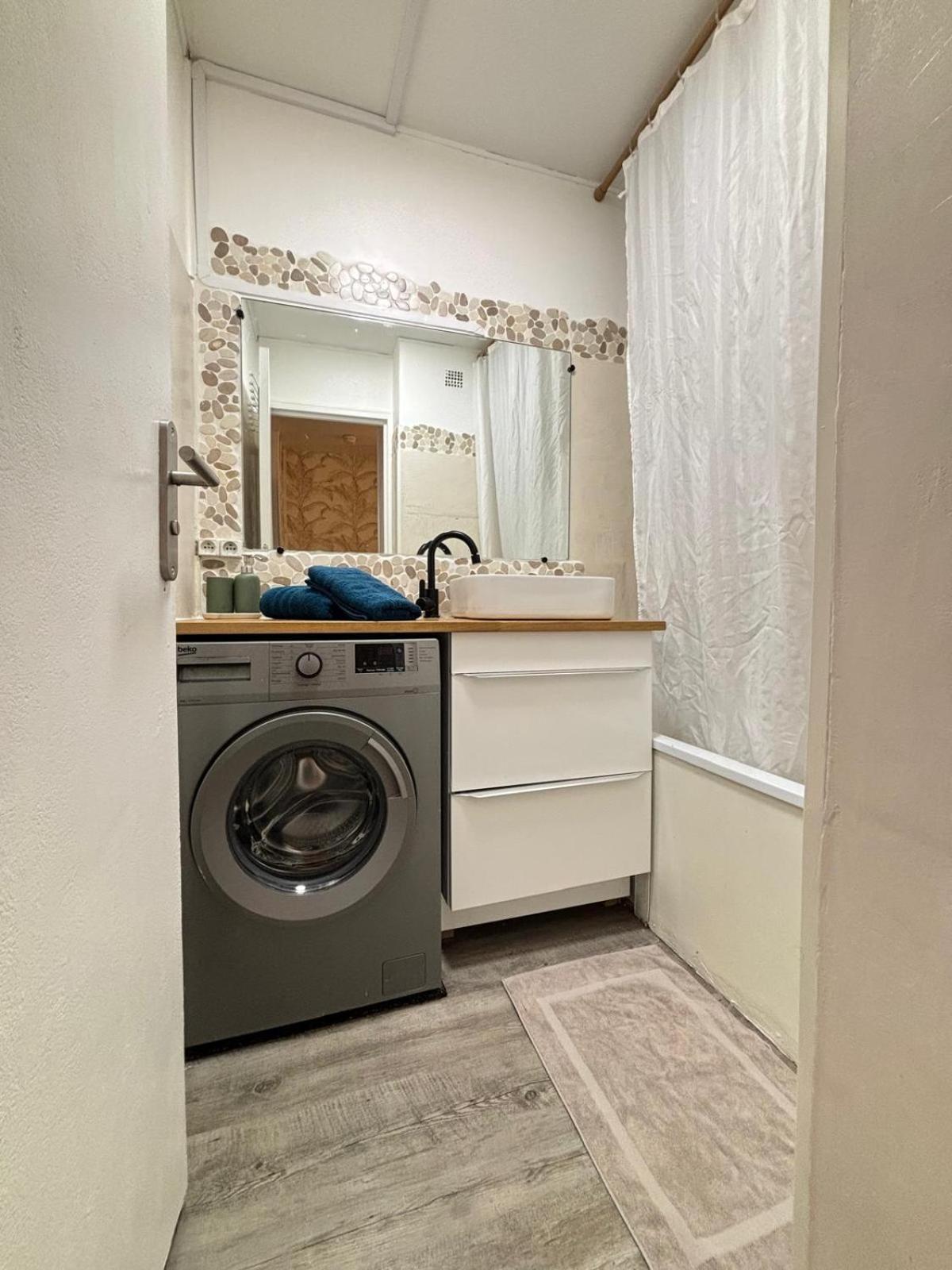 Superbe Appartement Proche Disneyland & Paris Noisy-le-Grand Esterno foto